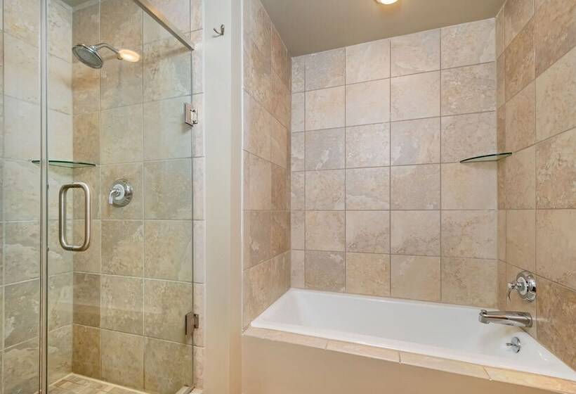 Glamping On The Mountain