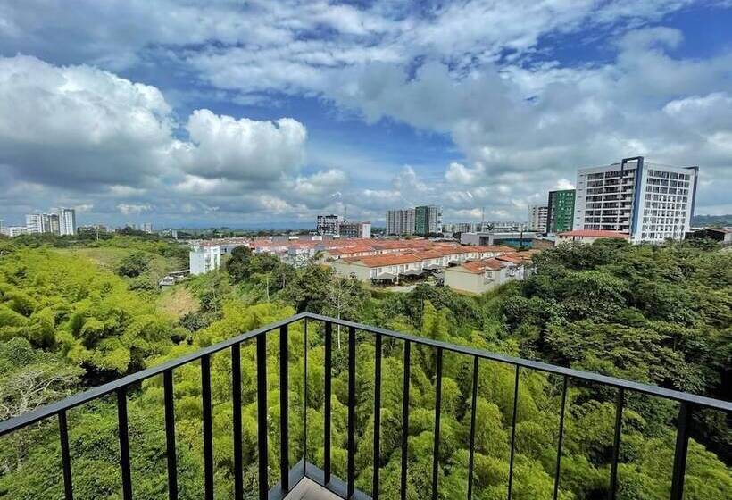 Отель Sexto By Icono