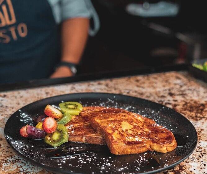 Отель Sexto By Icono