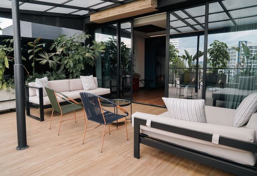 Отель Sexto By Icono