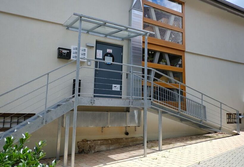 בית מלון כפרי Adler Ittendorf