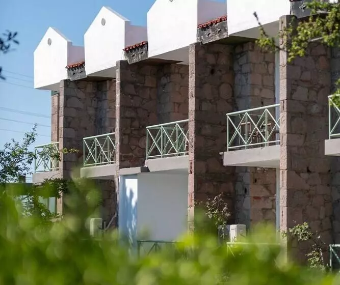 Hotelli Assos Troy Beach