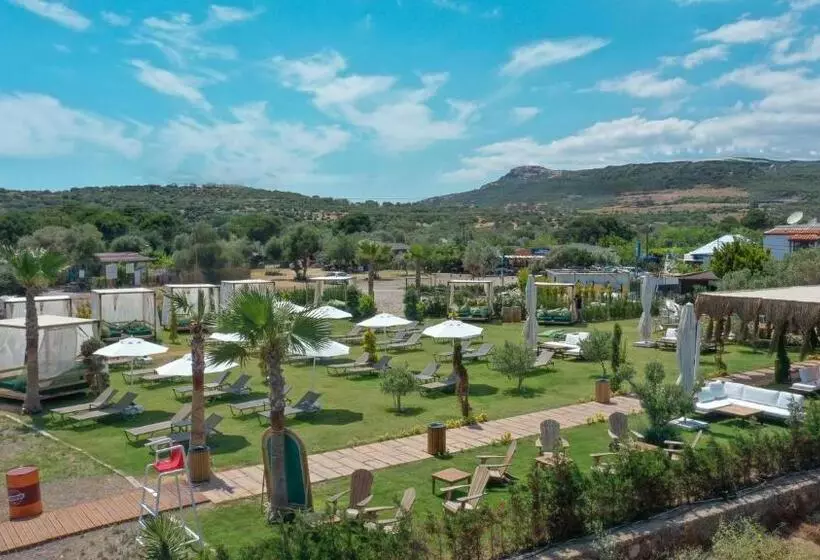 Hotelli Assos Troy Beach