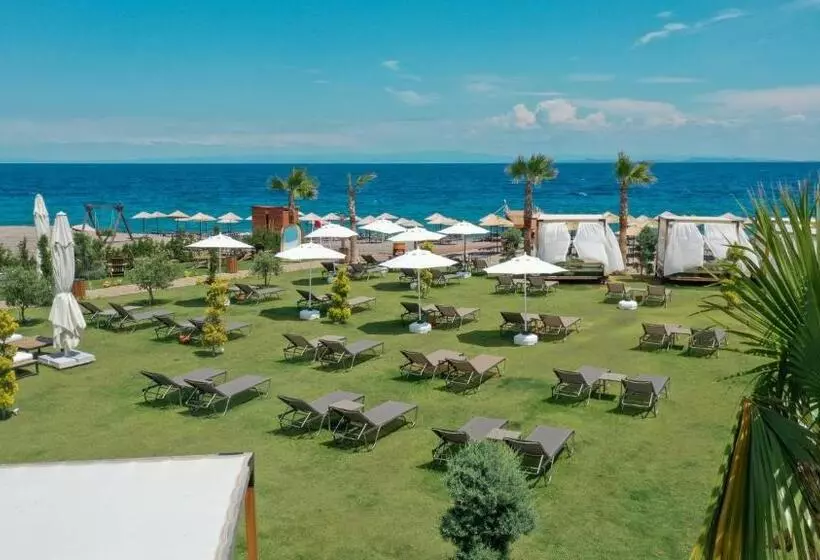 Hotelli Assos Troy Beach