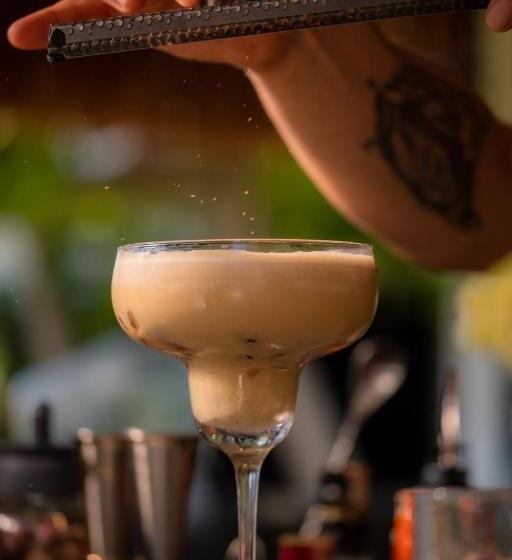 فندق Assos Troy Beach