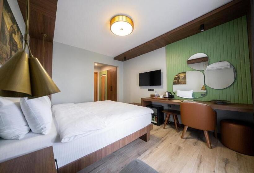 فندق Assos Troy Beach