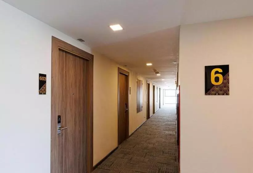 هتل B2 Khon Kaen Premier