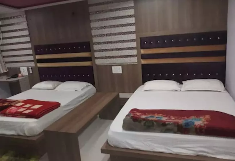 ホテル Goroomgo Regency Bhilai