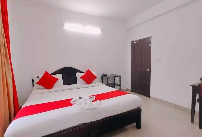 ホテル Lumino Karthika