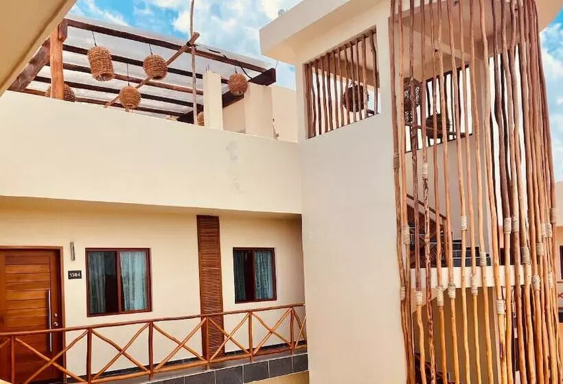 Hotelli Manglar Suites