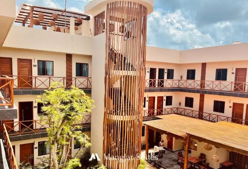 Hotelli Manglar Suites