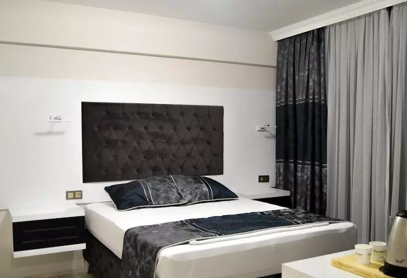 Hotelli Palmera Beach