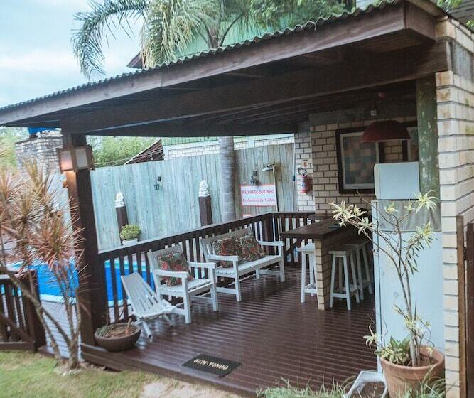 בית מלון כפרי Studios Malakoopa