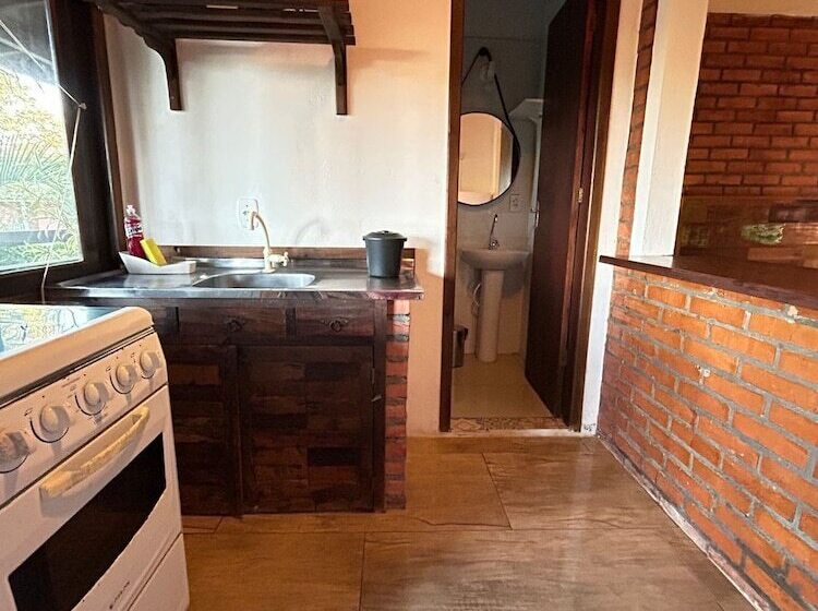 בית מלון כפרי Studios Malakoopa