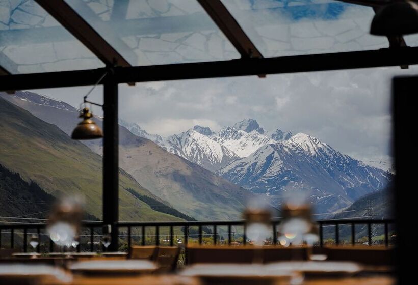 هتل Suatis Resort Kazbegi