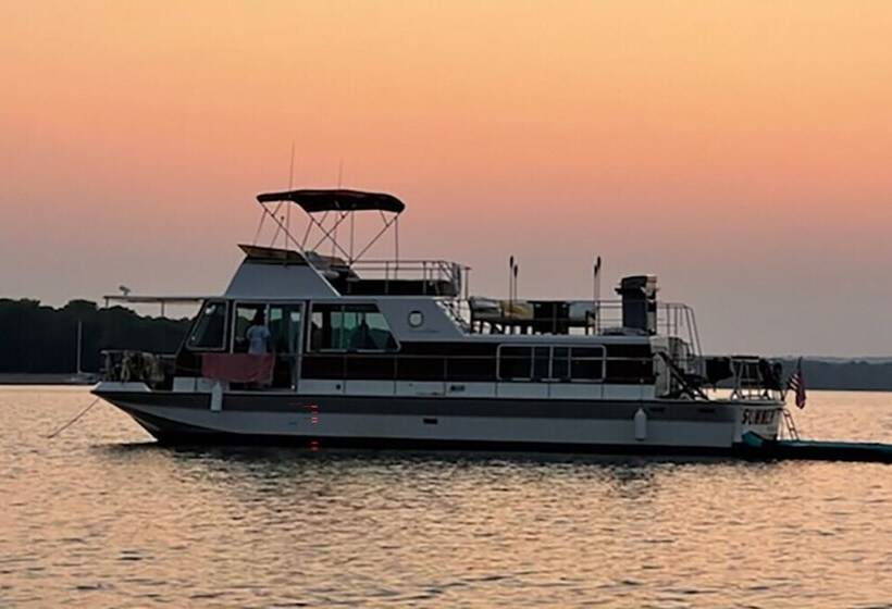 فندق Summer Skol