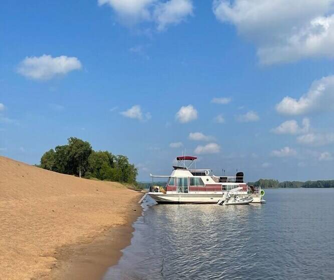 فندق Summer Skol