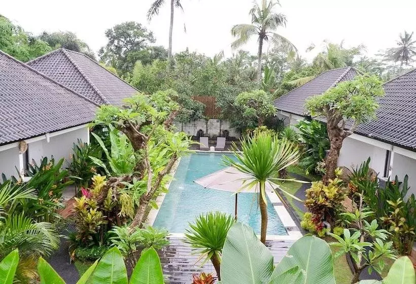 ホテル The Soendari By Dwaraloka