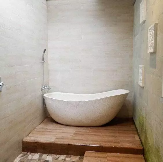 ホテル The Soendari By Dwaraloka