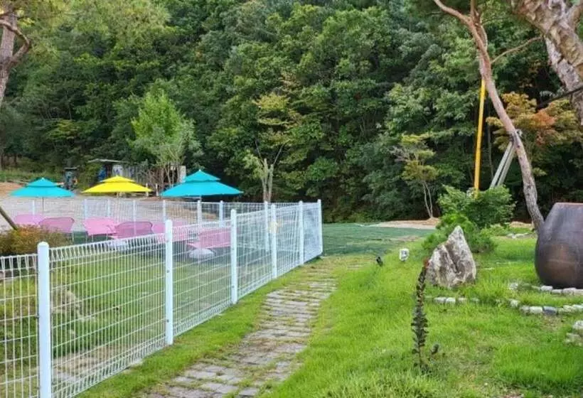 Muju Inca Dog Pension