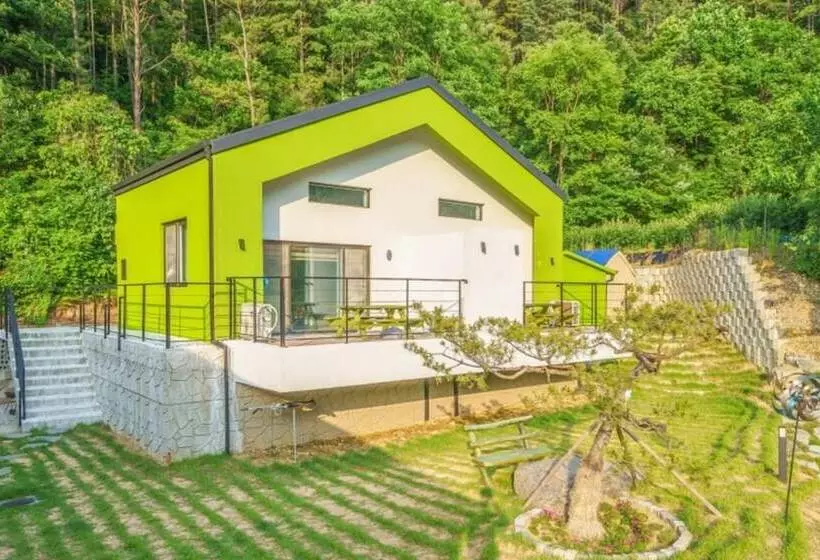 Muju Inca Dog Pension