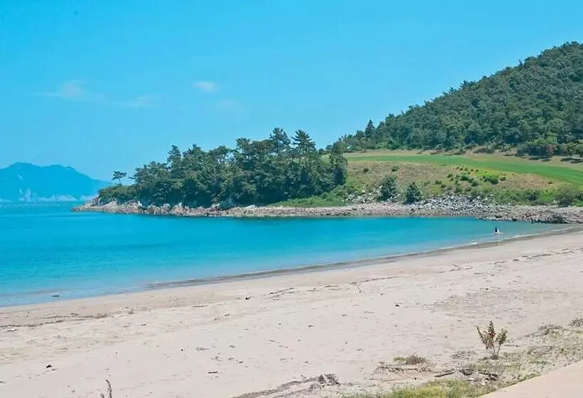 Namhae South Marine Spa Pension