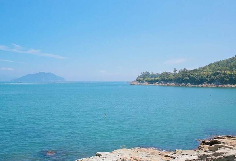 Namhae South Marine Spa Pension