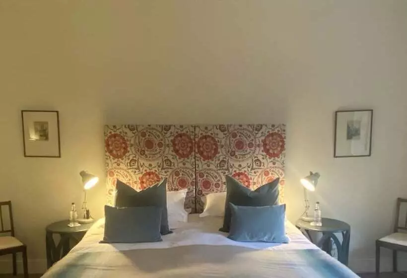 ペンション Chillingham Manor