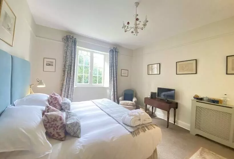 ペンション Chillingham Manor