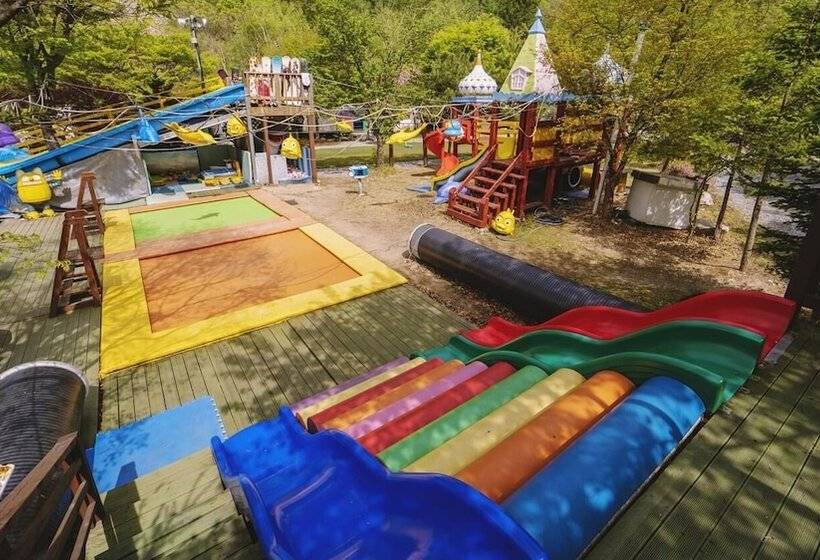 بنسيون Chuncheon Jayooinui Spacaravan