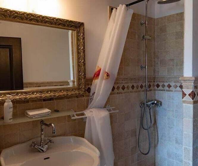 Пансион Fleur De Lys Fayence