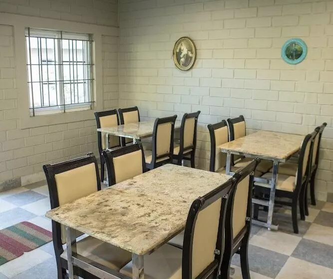 Majatalo Mistly Plantation Bungalow