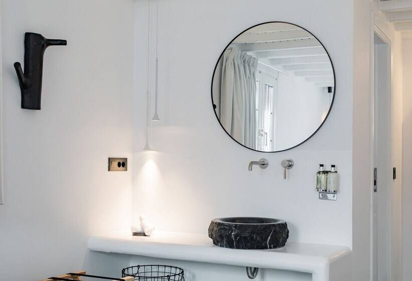 Пансион She Mykonos Luxury Apartments