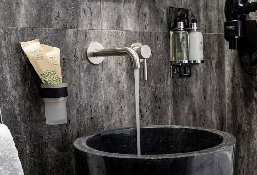 Пансион She Mykonos Luxury Apartments