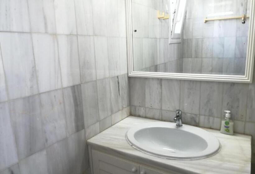 Пансион She Mykonos Luxury Apartments