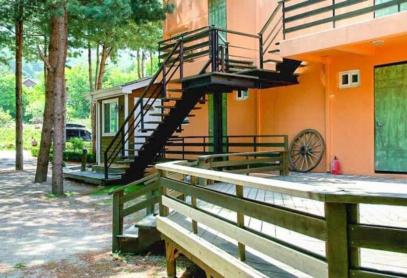 Pocheon Fine Bell Pension