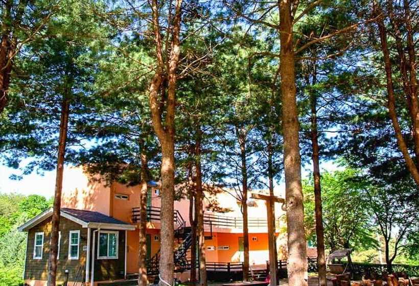 Pocheon Fine Bell Pension