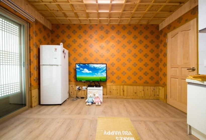 Suncheon Bay Minsok Hanok Pension