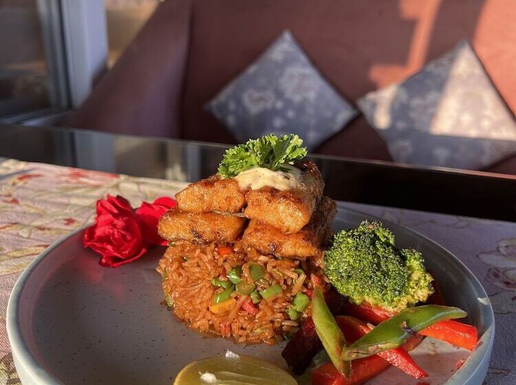 The Hotel Js Souvenir