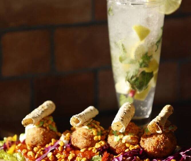 The Hotel Js Souvenir