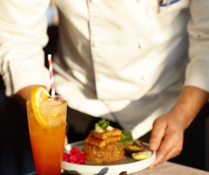 The Hotel Js Souvenir