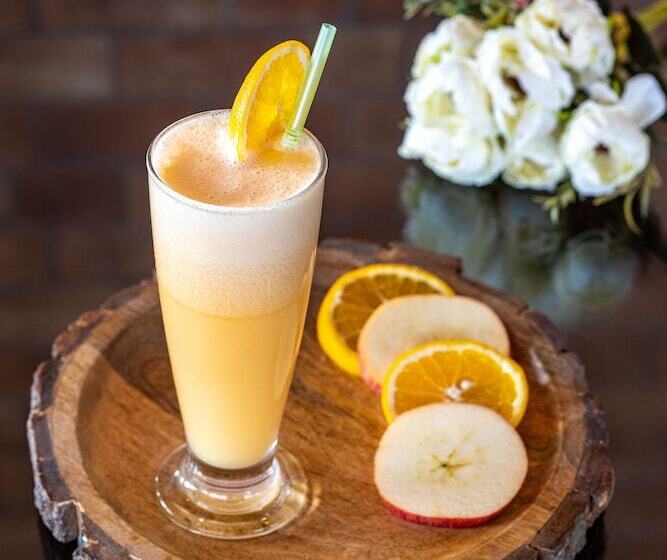 The Hotel Js Souvenir