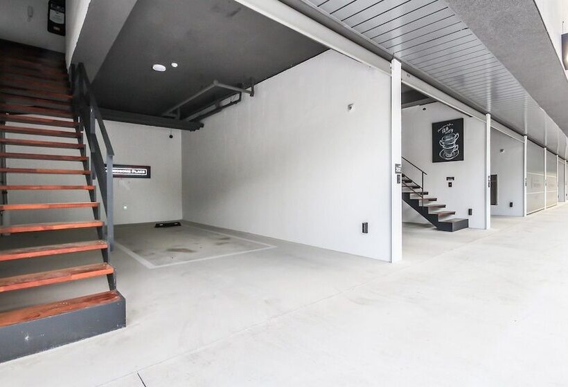 Wanju Bohemian Motel