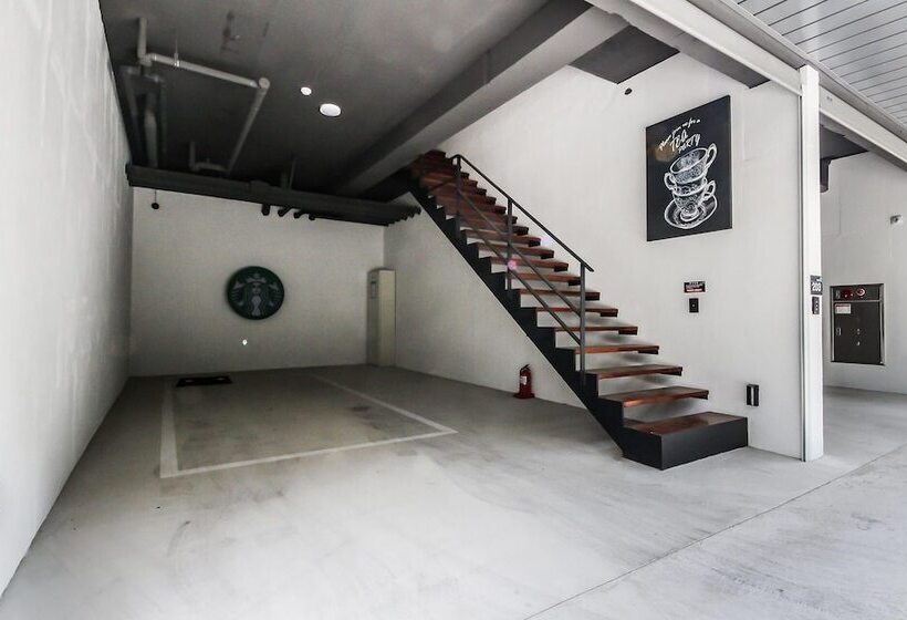 Wanju Bohemian Motel