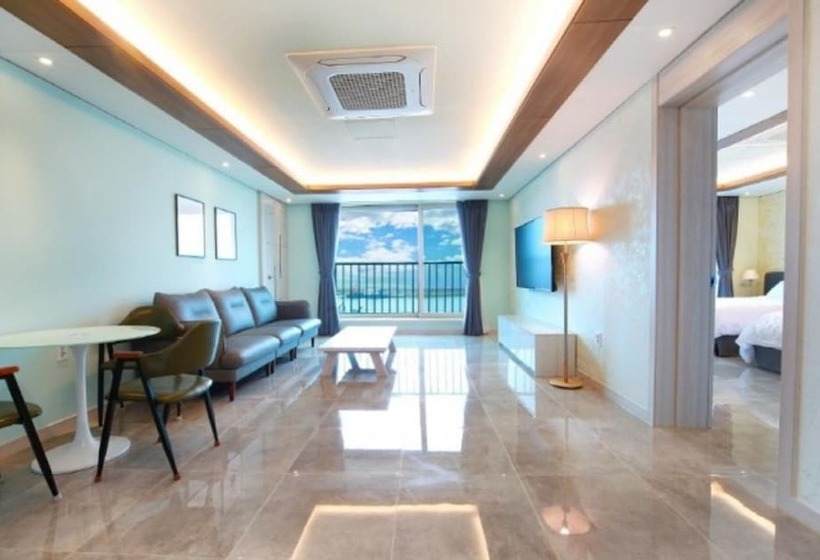 Yangyang Yangyang Pension