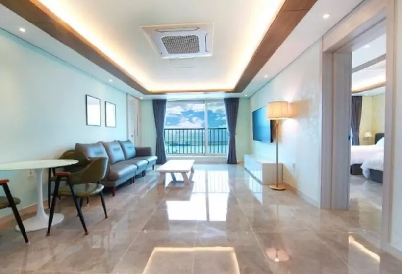 Yangyang Yangyang Pension
