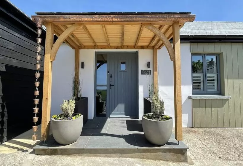 تختخواب و صبحانه Moorview House