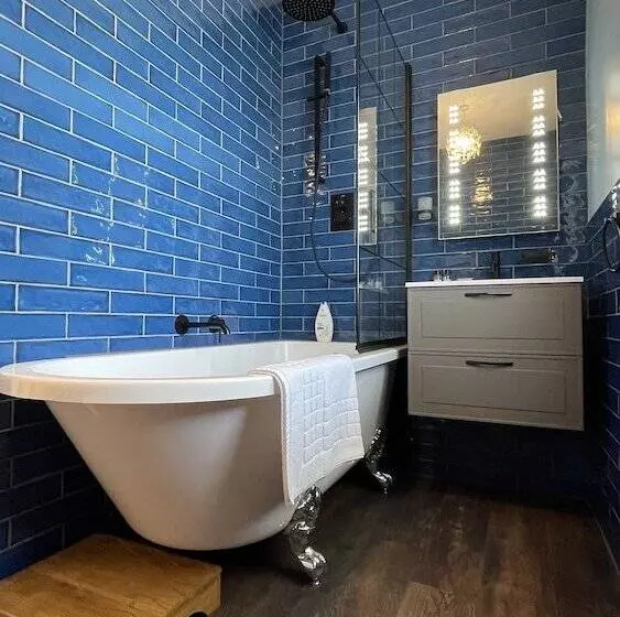 تختخواب و صبحانه Moorview House