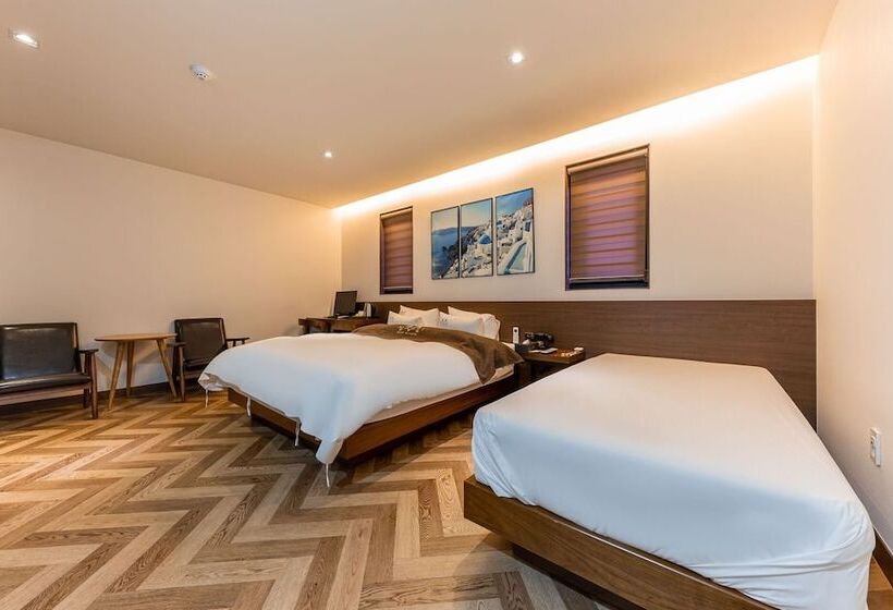 Boeun Malti Self Check In Motel