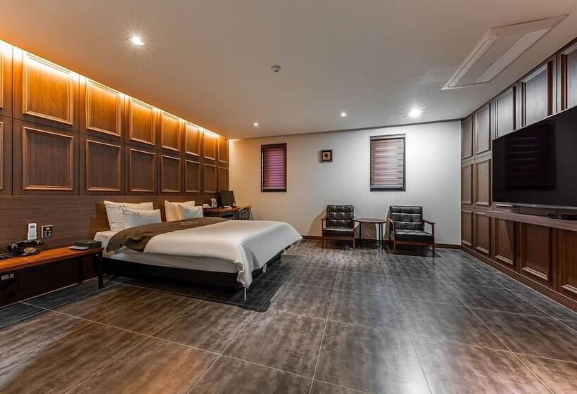 Boeun Malti Self Check In Motel